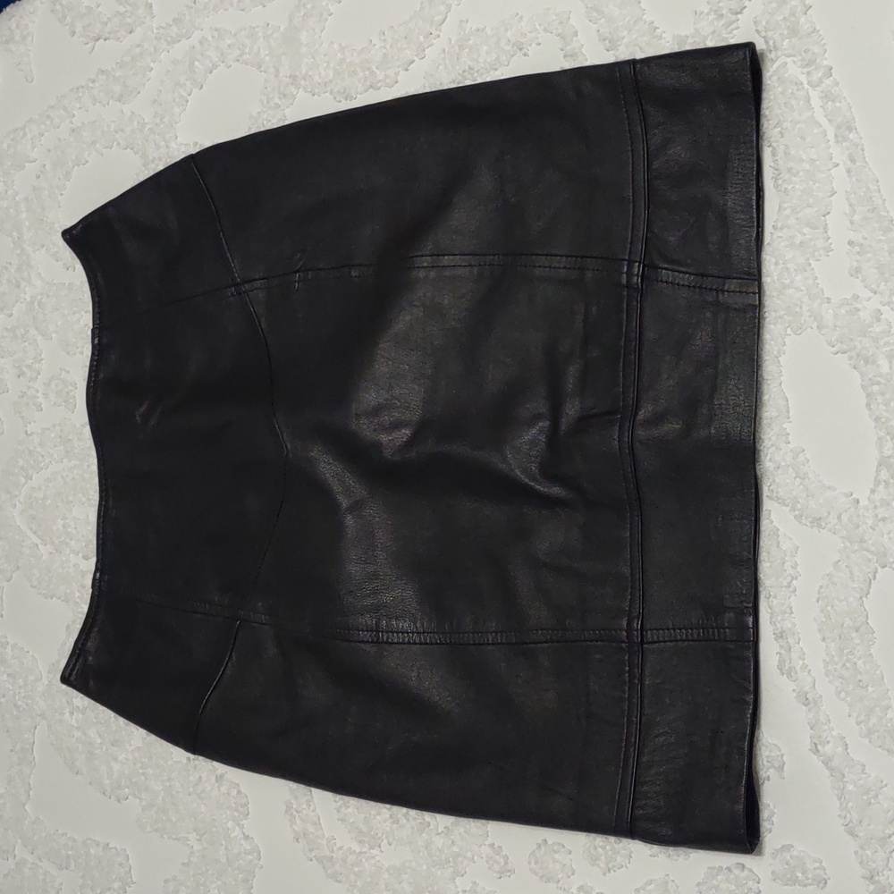 LNR Black Leather Mini Skirt Lined Size 8 Y2K Vintage